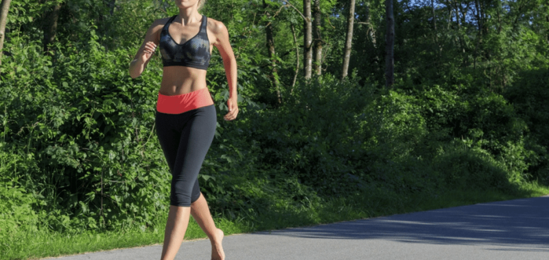 A Simple Method To Trick Your Body Into Flawless Barefoot Running Form