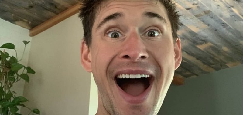 why is my tongue white